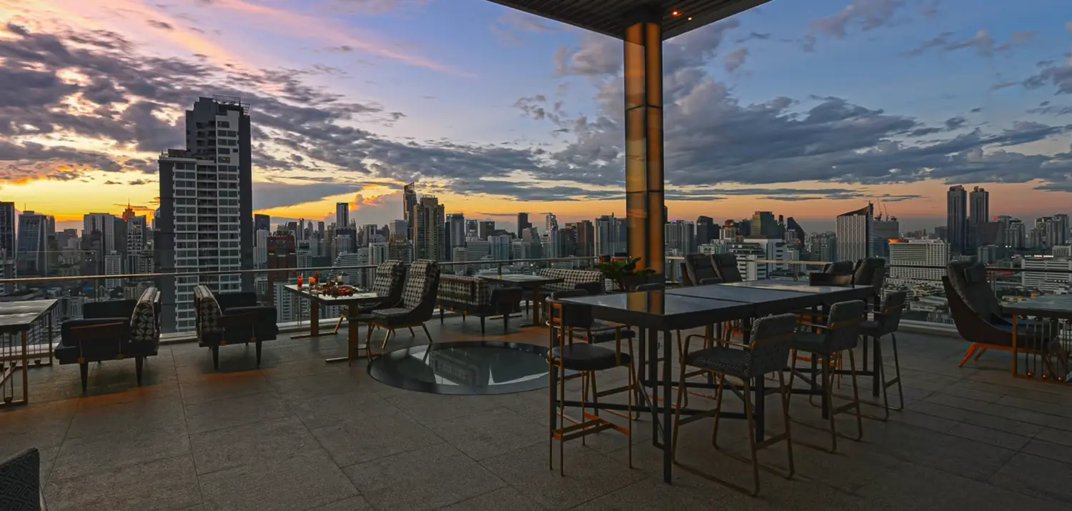 Nimitr Rooftop Bar