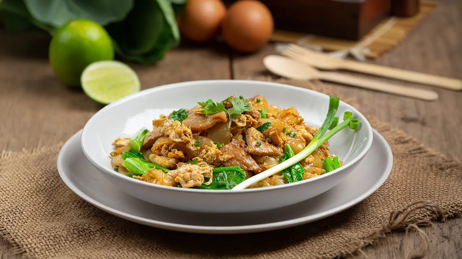 Pad See Ew (ผัดซีอิ๊ว)